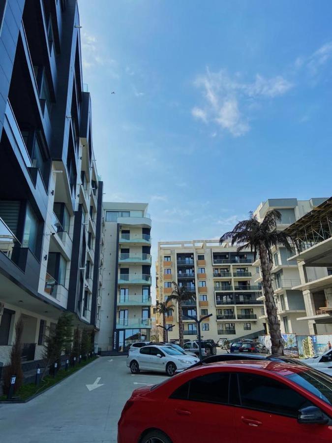 Peacock Apartament- Stefan Building Lejlighed Năvodari Eksteriør billede